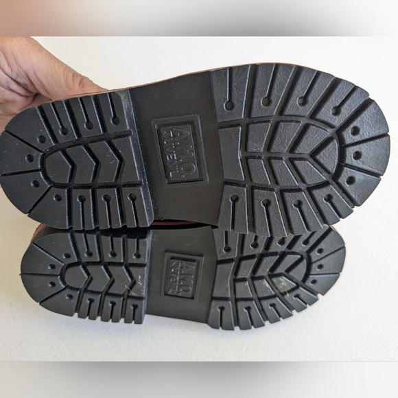 A.M.O. NWOT Toddler Shoes - Picture 5 of 7
